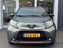 Toyota Aygo X 1.0 VVT-i S-CVT Limited | Stoelverwarming | Achteruitrijcamera | Climate Control