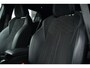 Peugeot e-2008 EV GT Pack 50 kWh / Carplay / Stoelverwarming / Keyless