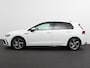Volkswagen Golf 1.5 eTSI DSG R-Line Panorama dak Navigatie Apple Carplay/Android Auto Climate Control Camera Dab Extra Getint Glas Adaptive Cruise Control Virtual Cockpit Lichtmetalen Velgen