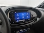 Toyota Aygo X 1.0 VVT-i S-CVT Envy Automaat | Navigatie | JBL Soundsystem | Draadloos Opladen | Climate Control | Apple Carplay/Android Auto |