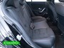 Mercedes-Benz A-klasse 250 e Star Edition AMG Line Night Facelift | Adap. Cruise | Stoelverw. | Sfeerverlichting | Navigatie | App. connect | Camera, Dodehoek waarschuwing, All season banden
