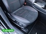 Mercedes-Benz A-klasse 250 e Star Edition AMG Line Night Facelift | Adap. Cruise | Stoelverw. | Sfeerverlichting | Navigatie | App. connect | Camera, Dodehoek waarschuwing, All season banden