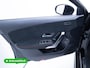 Mercedes-Benz A-klasse 250 e Star Edition AMG Line Night Facelift | Adap. Cruise | Stoelverw. | Sfeerverlichting | Navigatie | App. connect | Camera, Dodehoek waarschuwing, All season banden