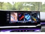 BMW 5-Serie 520i M-Sport | HUD | H&K | Drive Ass Plus | Memory | 360 | Stoelventilatie | Stoelverwarm V+A | Keyless | Iconic Glow | Stuurwielverwarming | Etc.