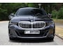 BMW 5-Serie 520i M-Sport | HUD | H&K | Drive Ass Plus | Memory | 360 | Stoelventilatie | Stoelverwarm V+A | Keyless | Iconic Glow | Stuurwielverwarming | Etc.