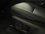 Land Rover Range Rover Velar P400e R-Dynamic SE | Panoramadak | Black Pack | Head-Up Batumi Gold / Ebony