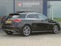 Mercedes-Benz A-klasse 250 e AMG Line, Schuifdak / Full LED / Carplay + Android Auto / Sfeerverlichting / 17' AMG velgen