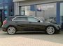 Mercedes-Benz A-klasse 250 e AMG Line, Schuifdak / Full LED / Carplay + Android Auto / Sfeerverlichting / 17' AMG velgen