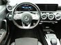 Mercedes-Benz A-klasse 250 e AMG Line, Schuifdak / Full LED / Carplay + Android Auto / Sfeerverlichting / 17' AMG velgen