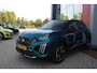 Peugeot 2008 1.2 Hybrid 145PK AUTOMAAT GT PACK | ELEKTRISCH BEDIENBARE BESTUURDERSSTOEL | NAVIGATIE | FULL LED KOPLAMPEN | DRAADLOZE APPLE CARPLAY/ANDROID AUTO | ADAPTIVE CRUISE CONTROL | CAMERA VOOR + ACHTER | CLIMATE CONTROL | LICHTMETALEN VELGEN 17" | KEYLESS ENTRY/START | DAB+ RADIO | ALCANTARA/LEDEREN BEKLEDING  | DODEHOEK DETECTIE | PARKEERSENSOREN VOOR + ACHTER | STOEL VERWARMING | DRAADLOZE TELEFOONLADER |