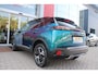 Peugeot 2008 1.2 Hybrid 145PK AUTOMAAT GT PACK | ELEKTRISCH BEDIENBARE BESTUURDERSSTOEL | NAVIGATIE | FULL LED KOPLAMPEN | DRAADLOZE APPLE CARPLAY/ANDROID AUTO | ADAPTIVE CRUISE CONTROL | CAMERA VOOR + ACHTER | CLIMATE CONTROL | LICHTMETALEN VELGEN 17" | KEYLESS ENTRY/START | DAB+ RADIO | ALCANTARA/LEDEREN BEKLEDING  | DODEHOEK DETECTIE | PARKEERSENSOREN VOOR + ACHTER | STOEL VERWARMING | DRAADLOZE TELEFOONLADER |