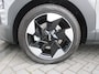 Kia EV2 Plus 42.2 kWh | Dodehoek detectie | Clima | 18'' LM Velgen | Stuur-/stoelverwarming | All seasons | Camera | Keyless | Telefoonlader | Navi |