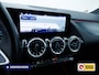 Mercedes-Benz EQA 250+ Luxury Line 71 kWh | Trekhaak | Adap. Cruise | Sfeerverlichting | Stoelverw. | Leer | 360 Camera | Elec. achterklep | Navigatie, App. connect, High perf. Led, Alarm klasse 3, Dodehoek assistent