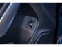 Mercedes-Benz A-klasse 250 e AMG Line | Panoramadak | Dodehoeksensor | 360° Camera | Lane Keeping Assist | Stoelverwarming | FULL Led | | AMG-styling | Achteruitrijcamera | Apple Carplay/Android Auto|telefoonintegratie premium