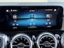 Mercedes-Benz GLB BWJ 2021 | 180 Bus Sol Luxury 7p. AUTOMAAT | PANO DAK | LEER | CAMERA | CLIMA | NAVI | STOELVERW | FULL LED | DIGI DASH |