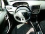 Peugeot 2008 1.2i Active 110pk 125.000km. Clima Cruise Trekhaak 1270kg.