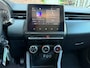 Renault Clio 1.0 TCe Zen / bj.2021 / kleur: wit / apple carpplay/android / navigatie / trekhaak / NAP met 101913 km.en APK 02/2027