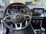 Renault Clio 1.0 TCe Zen / bj.2021 / kleur: wit / apple carpplay/android / navigatie / trekhaak / NAP met 101913 km.en APK 02/2027