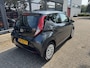 Toyota Aygo 1.0 VVT-i x-play AIRCO-CAMERA-5DRS