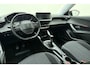 Peugeot 2008 1.2 PureTech Active Cruise Control l Airco l Apple Carplay/Android Auto l Parkeersensoren l Centrale Deurvergrendeling l Elektrische ramen l Elektrisch Verstelbare Spiegels
