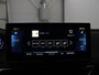 Peugeot 3008 1.6 HYbrid 225 Active Pack Business | SOH 98.8% | Half Leder | Adaptive cruise | 360 camera | Carplay | Climate control | Dodehoek detectie | DAB |