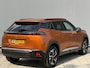 Peugeot e-2008 BWJ 2022 | EV 136PK Allure 50 kWh | LEDER/STOF | CLIMA | NAVI | CAMERA A | CARPLAY | PRIVACY GLASS | PDC |