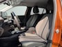 Peugeot e-2008 BWJ 2022 | EV 136PK Allure 50 kWh | LEDER/STOF | CLIMA | NAVI | CAMERA A | CARPLAY | PRIVACY GLASS | PDC |