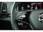Skoda Karoq 1.5 TSI 150pk DSG ACT Sportline Business | Trekhaak | Panoramadak | Stoel/ Stuurverwarming | Cruise Control Adaptieve | 360 Camera | Achterklep Elektrisch