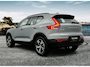 Volvo XC40 B4 197PK Plus Dark | Pano | 360 camera | Luxe bekleding |