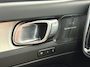 Volvo XC40 B4 197PK Plus Dark | Pano | 360 camera | Luxe bekleding |