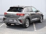 Volkswagen T-Roc 1.5 TSI R-Line 150pk DSG | Navigatie | Cruise Control | Trekhaak | Camera | Ergo stoel | LED+ | Climate control | Stoelverwarming |