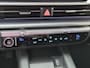 Hyundai Ioniq 6 Business 77.4 kWh / SOH 100% / Fabrieksgarantie tot 05-2028 / Bose Audio Systeem / Dealer onderhouden / Glazen schuif- en kanteldak / CCS snelladen / Head Up Display  / Elektrische achterklep / Trekgewicht 1500 kg / Rondomzicht camera / Stuur- Stoel & Achterbank verwarming /