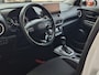Hyundai Kona 1.6 GDI HEV Fashion | Trekhaak | Cruise control | Navigatiesysteem | Achteruitrijcamera | Lichtmetalenvelgen | Parkeersensoren achter | Climate control |