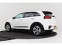 Kia Niro EV E-Niro DynamicPlusLine 64 kWh | Org NL | Panoramadak | SOH 94% | CarPlay | 3-Fase | Stoel-/Stuurverwarming | Adap. Cruise |