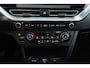 Kia Niro EV E-Niro DynamicPlusLine 64 kWh | Org NL | Panoramadak | SOH 94% | CarPlay | 3-Fase | Stoel-/Stuurverwarming | Adap. Cruise |