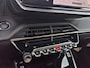 Peugeot 2008 1.2 Hybrid 145 GT Voor en achter camera | Climate control | Apple carplay en Android auto | Adaptive cruise control met stuurhulp | Dode hoek detectie | Elektrische stoelverstelling | Full led | LMV 17 inch | Alcantara bekleding | Voorstoelen verwarmd
