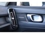Volvo XC40 T5 Recharge Ultimate Dark | Stoelverwarming | Panoramadak | BLIS | Pilot Assist | Parkeercamera | H/K | 20 Inch | Keyless