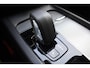 Volvo XC60 T6 350PK Automaat Plug-in Hybrid AWD Ultimate Dark / Luchtvering / Bowers & Wilkins / 360 Camera / Adaptieve Cruise Control / Stuur & Stoelverwarming / Elektr. Achterklep / Schuifdak / Trekhaak