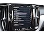 Volvo XC60 T6 350PK Automaat Plug-in Hybrid AWD Ultimate Dark / Luchtvering / Bowers & Wilkins / 360 Camera / Adaptieve Cruise Control / Stuur & Stoelverwarming / Elektr. Achterklep / Schuifdak / Trekhaak