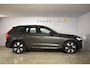 Volvo XC60 T6 350PK Automaat Plug-in Hybrid AWD Ultimate Dark / Luchtvering / Bowers & Wilkins / 360 Camera / Adaptieve Cruise Control / Stuur & Stoelverwarming / Elektr. Achterklep / Schuifdak / Trekhaak