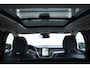 Volvo XC60 T6 350PK Automaat Plug-in Hybrid AWD Ultimate Dark / Luchtvering / Bowers & Wilkins / 360 Camera / Adaptieve Cruise Control / Stuur & Stoelverwarming / Elektr. Achterklep / Schuifdak / Trekhaak