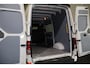 Volkswagen Crafter 2.0 TDI L3 H3 140pk Black Line Airco Navigatie Spoilerpakket