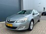 Opel Astra 1.4i Turbo Cosmo NAVI CLIMA NAP PDC