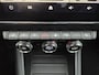 Renault Captur 1.6 E-Tech Plug-in Hybrid 160 Initiale Paris / Automaat / Apple Carplay Android Auto / Stoelverwarming / Bose Audio Systeem / Achteruitrijcamera / Keyless Entry/Start / Cruise control / Climate control / Navigatie /