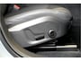 Volvo XC60 2.0 T6 Plug-in hybrid AWD 293kW/399pk Aut8 Long Range Edition Bright NIEUWSTAAT! PANORAMADAK + LEDER + ADAPT.CRUISE + PILOT ASSIST + GOOGLE NAVIGATIE&SERVICES + EL.WEGKLABARE TREKHAAK + SPATLAPPEN + CAMERA + PARKSENSOREN + 19" LM-VELGEN!!
