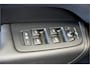 Volvo XC60 2.0 T6 Plug-in hybrid AWD 293kW/399pk Aut8 Long Range Edition Bright NIEUWSTAAT! PANORAMADAK + LEDER + ADAPT.CRUISE + PILOT ASSIST + GOOGLE NAVIGATIE&SERVICES + EL.WEGKLABARE TREKHAAK + SPATLAPPEN + CAMERA + PARKSENSOREN + 19" LM-VELGEN!!