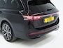 Volkswagen Passat Variant 1.5 eHybrid R-Line | 5 Jaar Garantie | Leder | Panoramadak | Stoelventilatie | Trekhaak | Harman/Kardon | Massage | 360