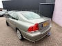 Volvo S60 2.4 Kinetic Chrono | Unieke Kilometerstand! | Stoelverwarming | Schuif/Kanteldak | Trekhaak | Climate Control | Parkeersensoren | Gelaagd Glas