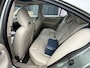 Volvo S60 2.4 Kinetic Chrono | Unieke Kilometerstand! | Stoelverwarming | Schuif/Kanteldak | Trekhaak | Climate Control | Parkeersensoren | Gelaagd Glas