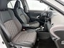 Toyota Yaris Cross 1.5 Hybrid Executive | BTW voertuig | Head-Up Display | Dodehoek detectie | Stoelverwarming | Parkeersensoren voor+achter | Apple CarPlay/Android Auto | Cruise Control Adaptive |